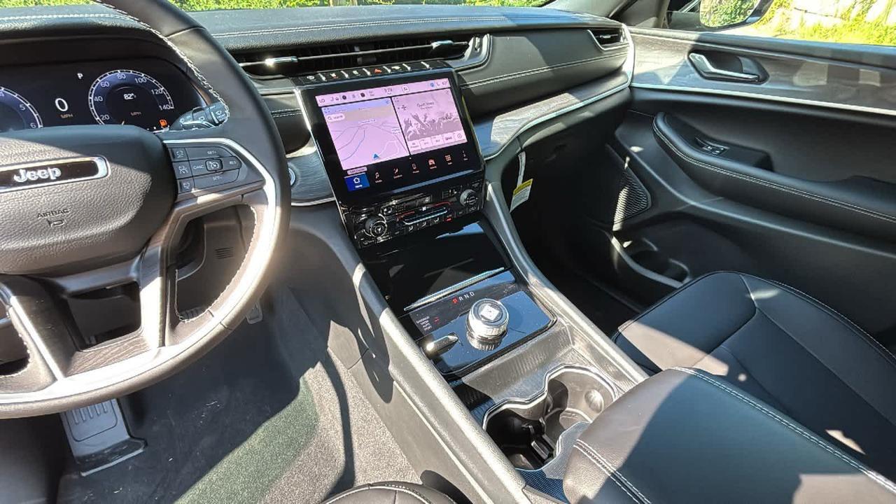 2025 Jeep Grand Cherokee Limited Hudson MA