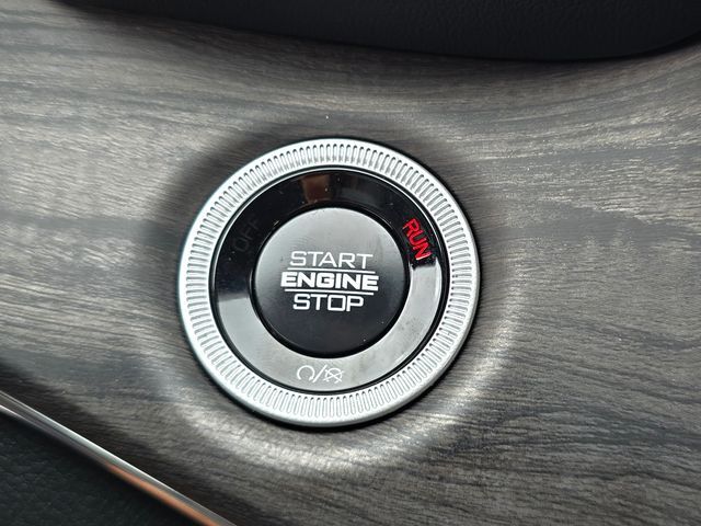 2025 Jeep Grand Cherokee Overland Folsom CA