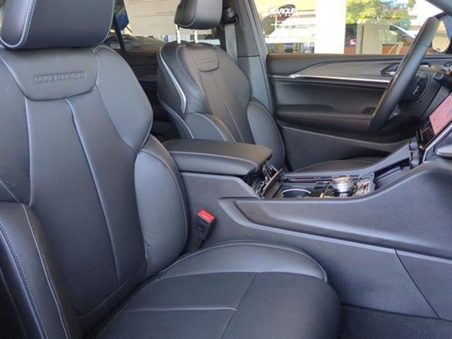 2025 Jeep Grand Cherokee Overland Santa Rosa CA