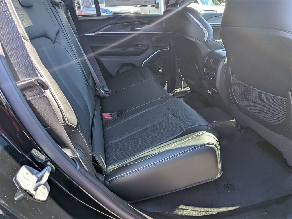 2025 Jeep Grand Cherokee Overland Gresham OR