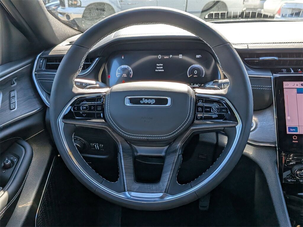 2025 Jeep Grand Cherokee Overland Gresham OR