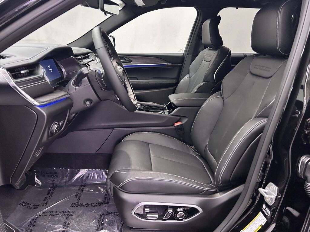 2025 Jeep Grand Cherokee Overland Portland OR