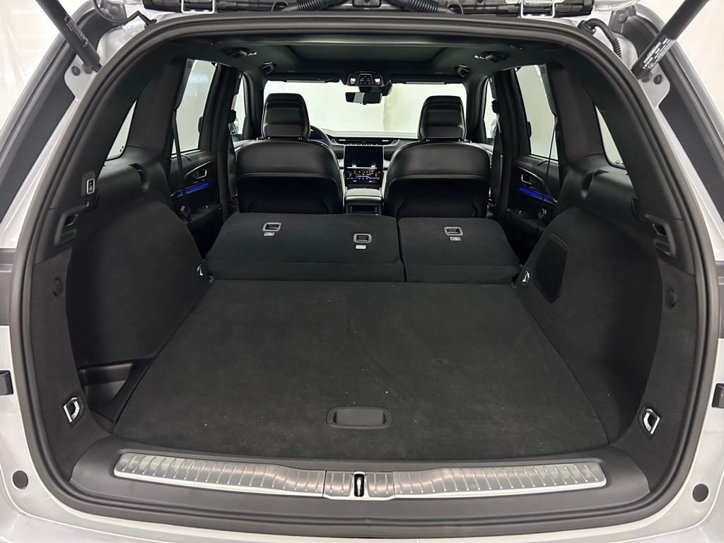 2025 Jeep Grand Cherokee Overland Portland OR