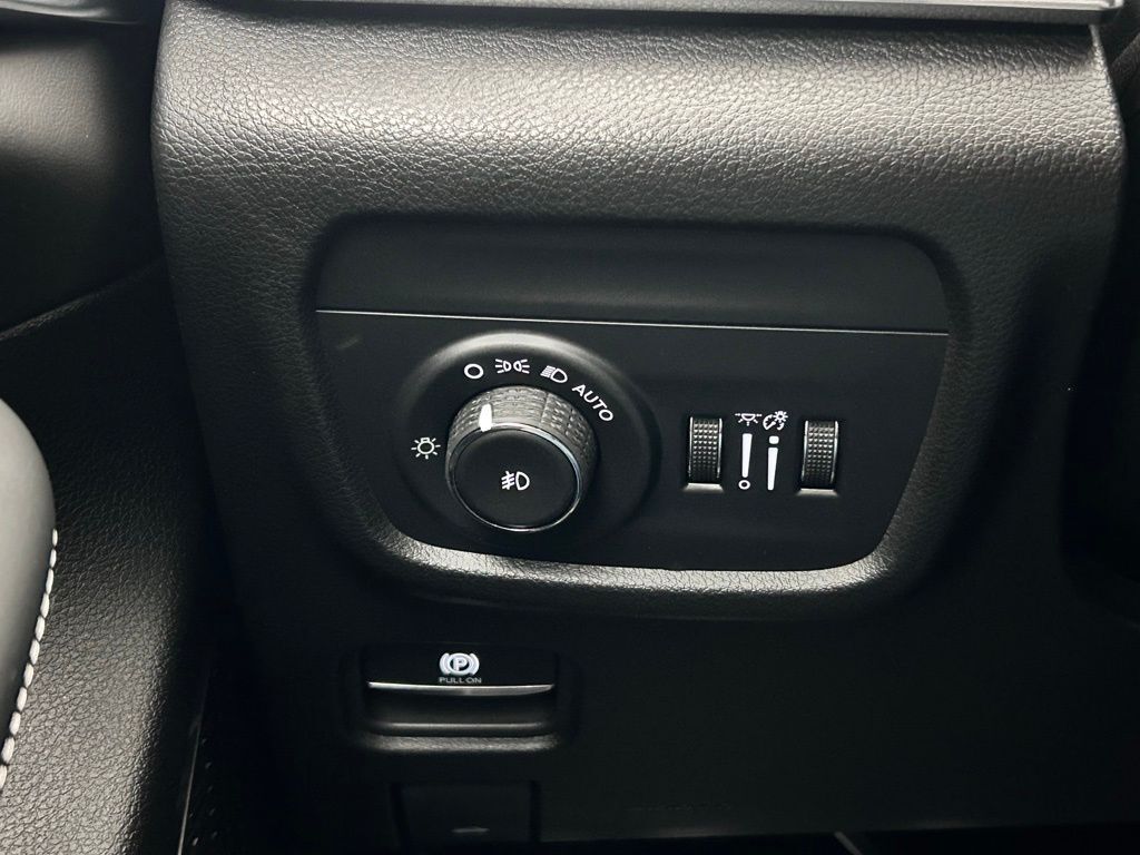 2025 Jeep Grand Cherokee Overland Portland OR