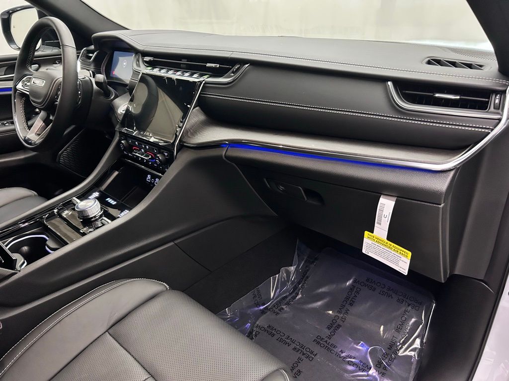 2025 Jeep Grand Cherokee Overland Portland OR