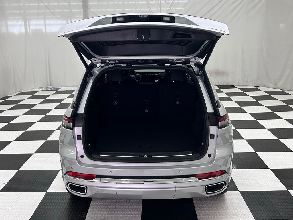 2025 Jeep Grand Cherokee Overland Portland OR