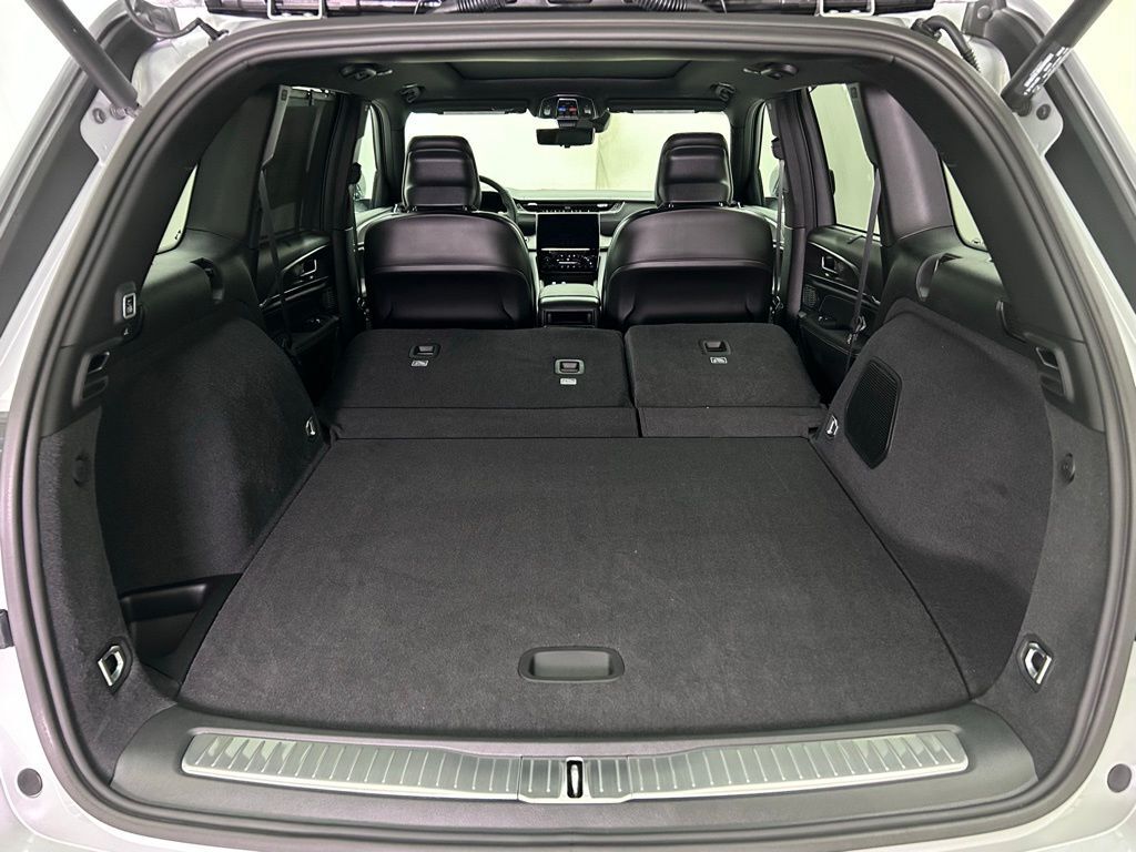 2025 Jeep Grand Cherokee Overland Portland OR