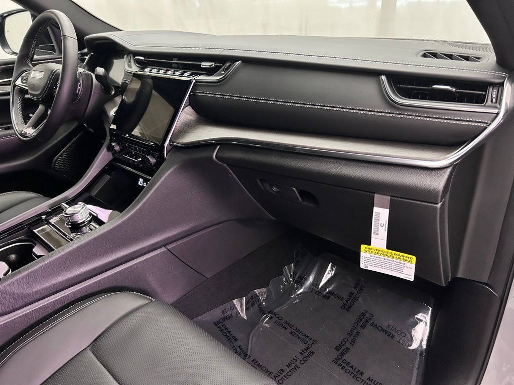 2025 Jeep Grand Cherokee Overland Portland OR