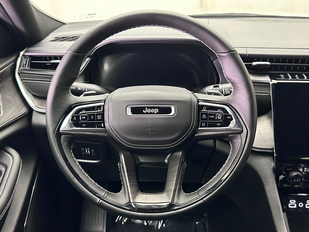 2025 Jeep Grand Cherokee Overland Portland OR