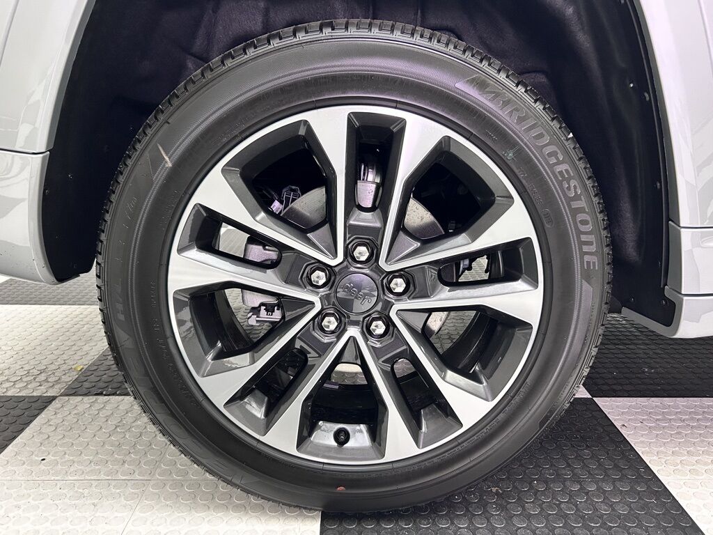 2025 Jeep Grand Cherokee Overland Portland OR