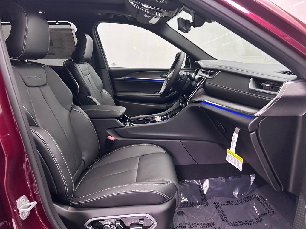 2025 Jeep Grand Cherokee Overland Portland OR