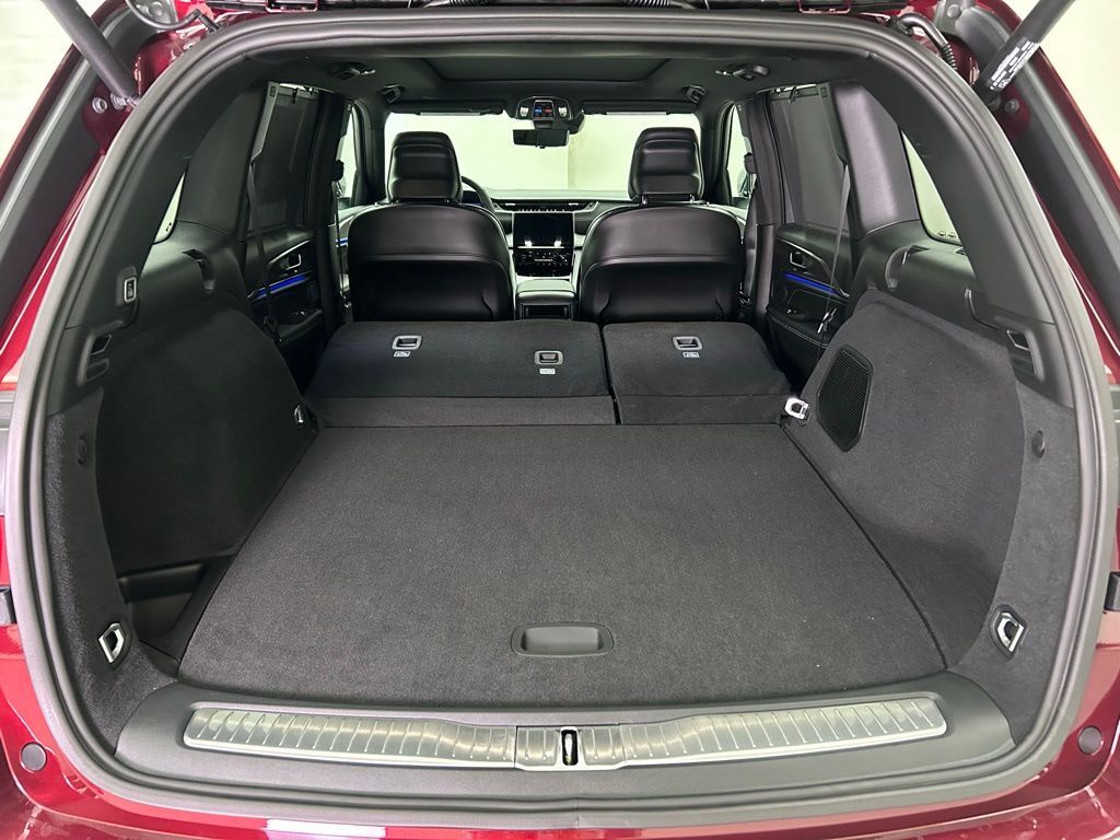 2025 Jeep Grand Cherokee Overland Portland OR