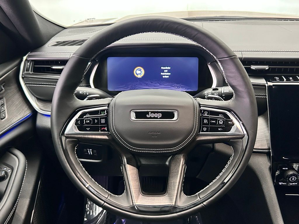 2025 Jeep Grand Cherokee Overland Portland OR