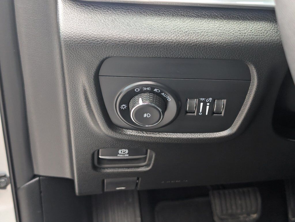 2025 Jeep Grand Cherokee Overland Hunt Valley MD
