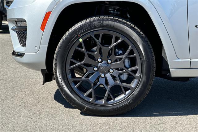 2025 Jeep Grand Cherokee Summit 4x4 Morgan Hill CA