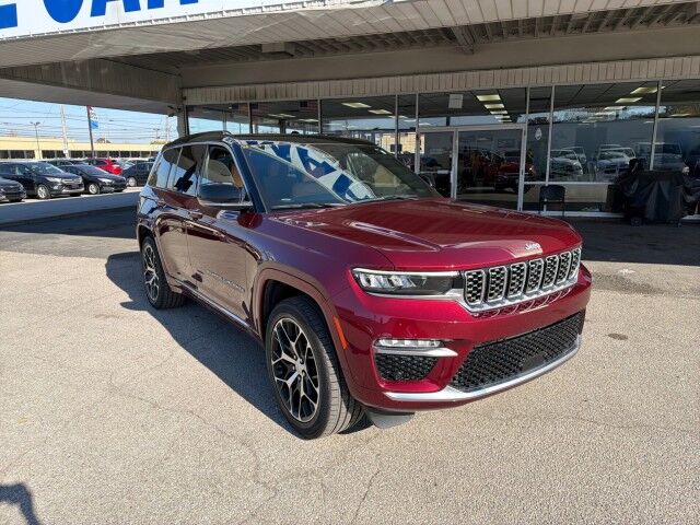 2025 Jeep Grand Cherokee Summit Cleveland OH