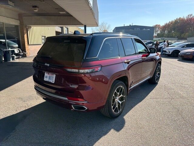 2025 Jeep Grand Cherokee Summit Cleveland OH