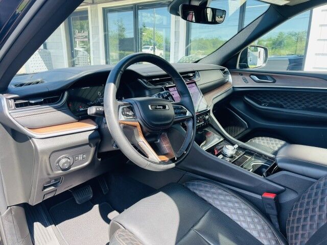 2025 Jeep Grand Cherokee Summit Marshfield MA