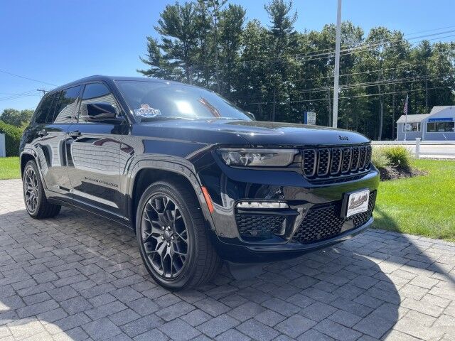 2025 Jeep Grand Cherokee Summit
