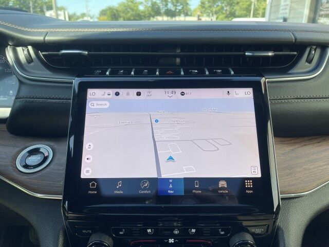 2025 Jeep Grand Cherokee Summit Marshfield MA