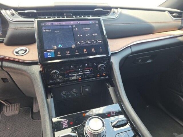 2025 Jeep Grand Cherokee Summit Marshfield MA