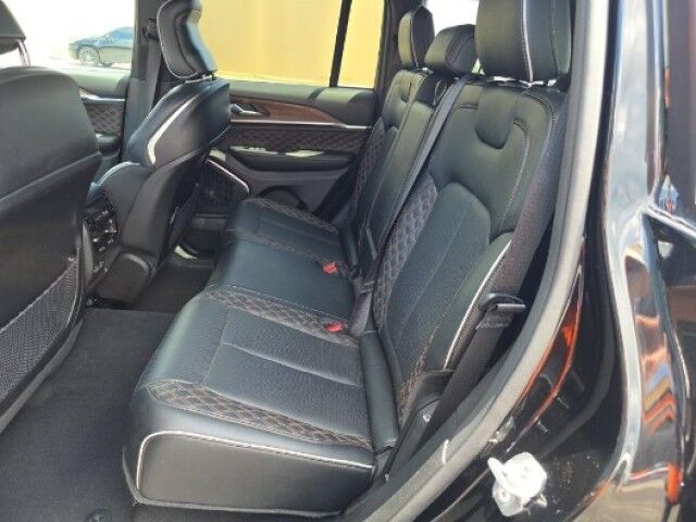2025 Jeep Grand Cherokee Summit Marshfield MA