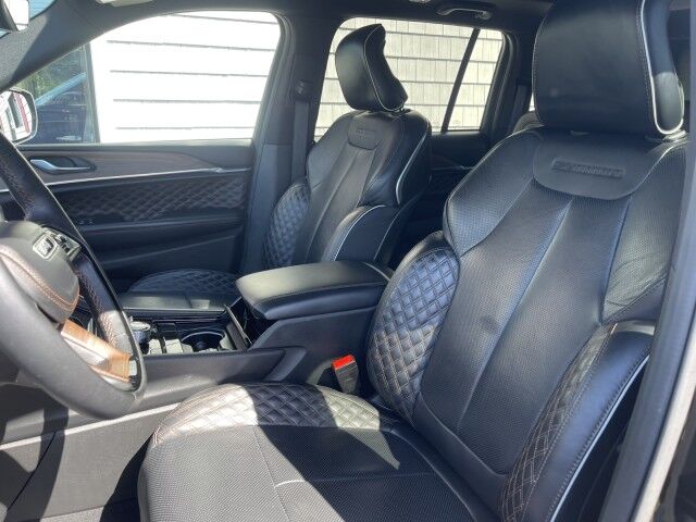 2025 Jeep Grand Cherokee Summit Marshfield MA