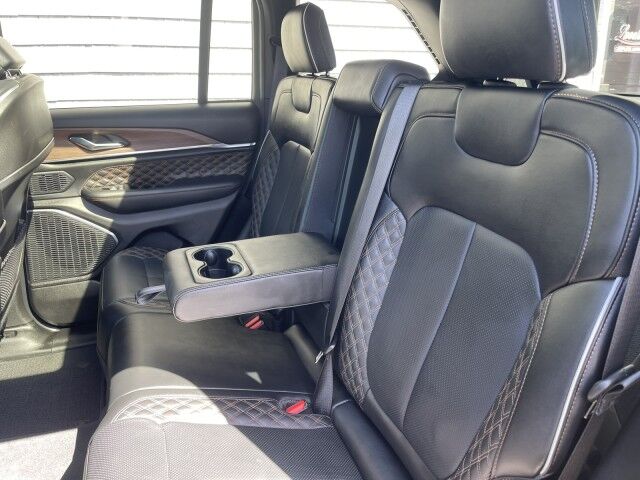 2025 Jeep Grand Cherokee Summit Marshfield MA