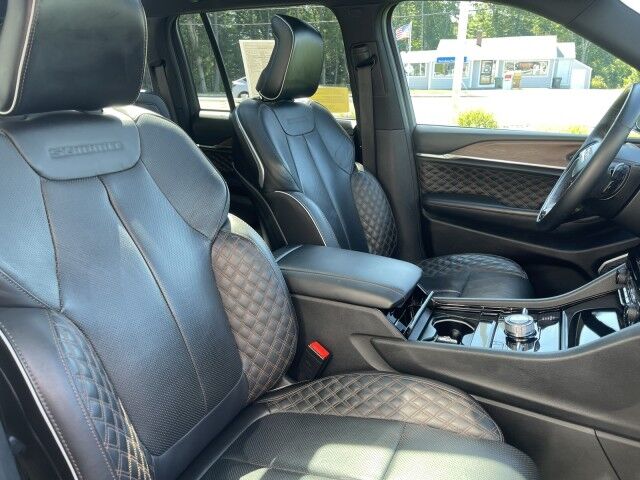 2025 Jeep Grand Cherokee Summit Marshfield MA