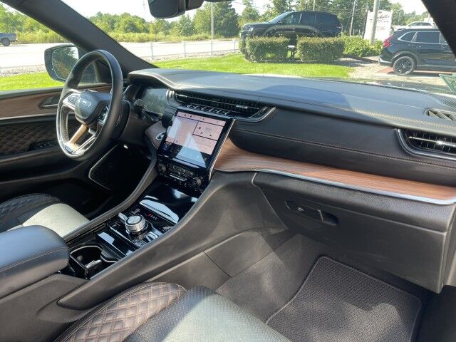 2025 Jeep Grand Cherokee Summit Marshfield MA