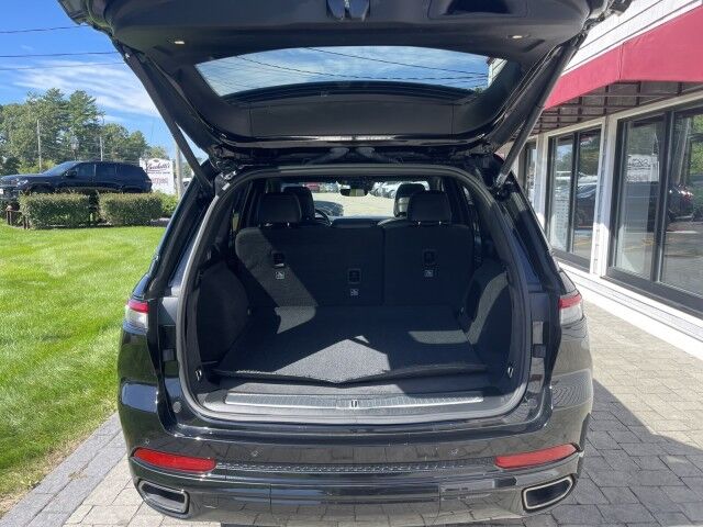 2025 Jeep Grand Cherokee Summit Marshfield MA