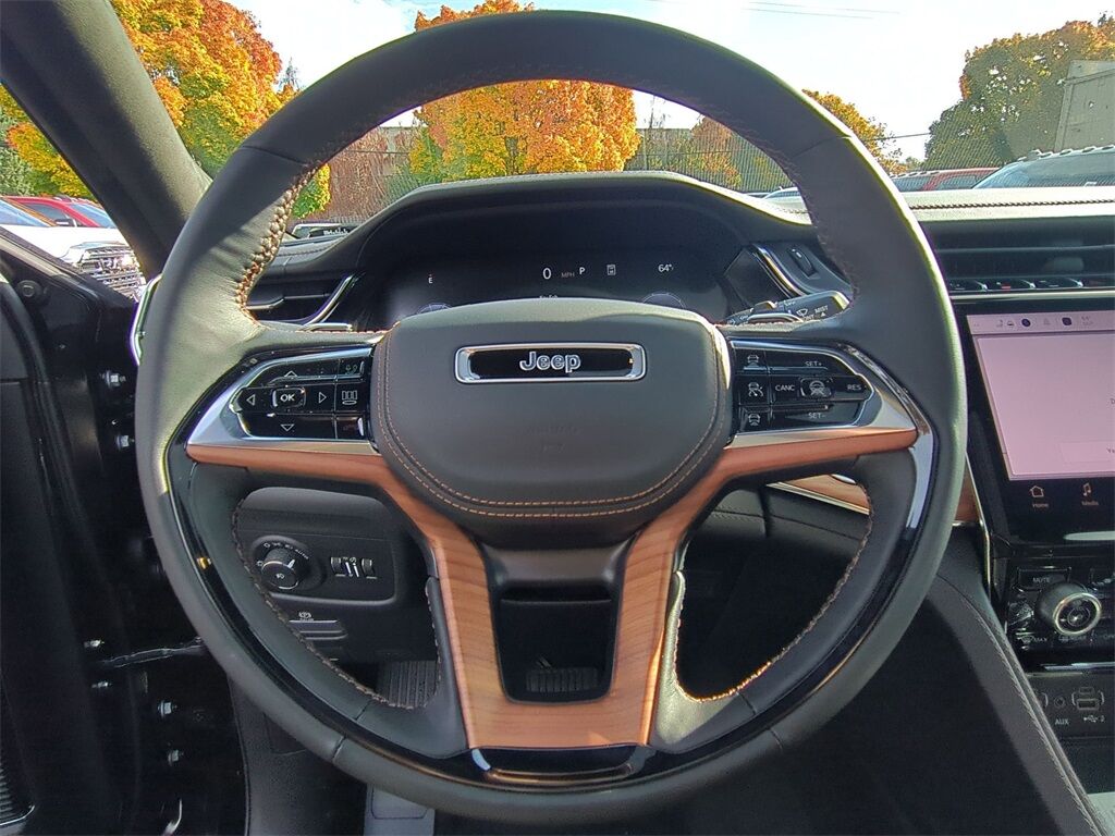 2025 Jeep Grand Cherokee Summit Gresham OR