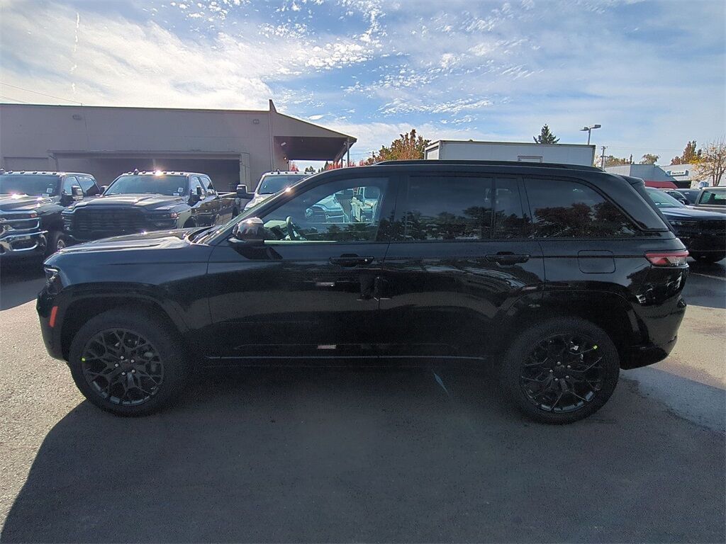2025 Jeep Grand Cherokee Summit Gresham OR