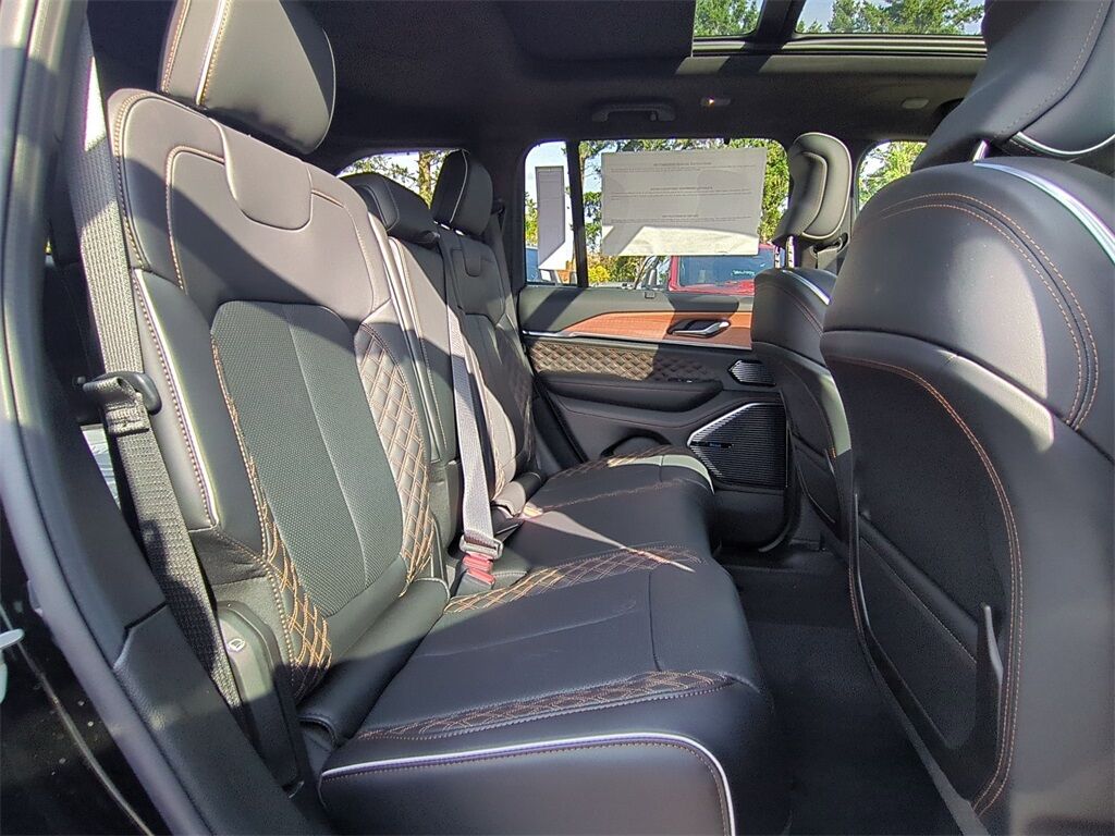 2025 Jeep Grand Cherokee Summit Gresham OR