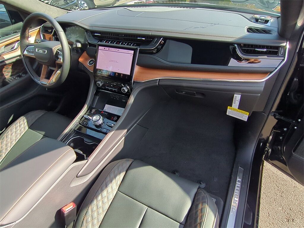 2025 Jeep Grand Cherokee Summit Gresham OR