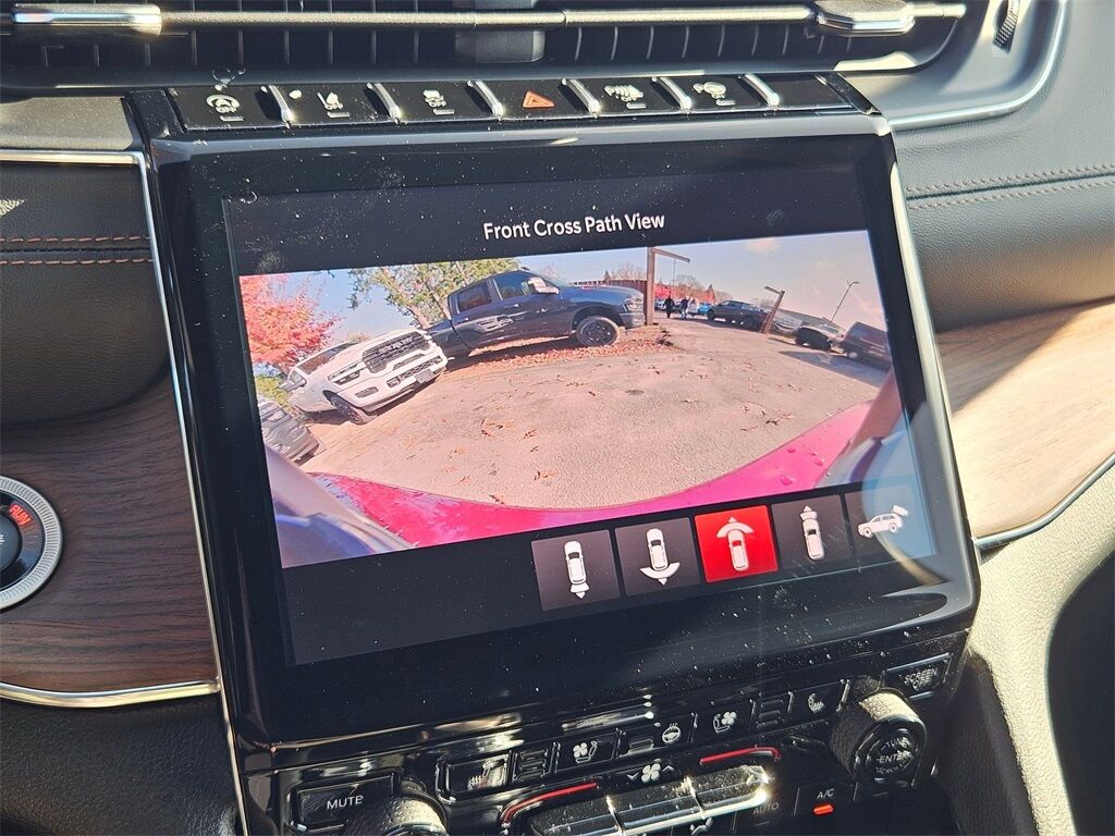 2025 Jeep Grand Cherokee Summit Gresham OR