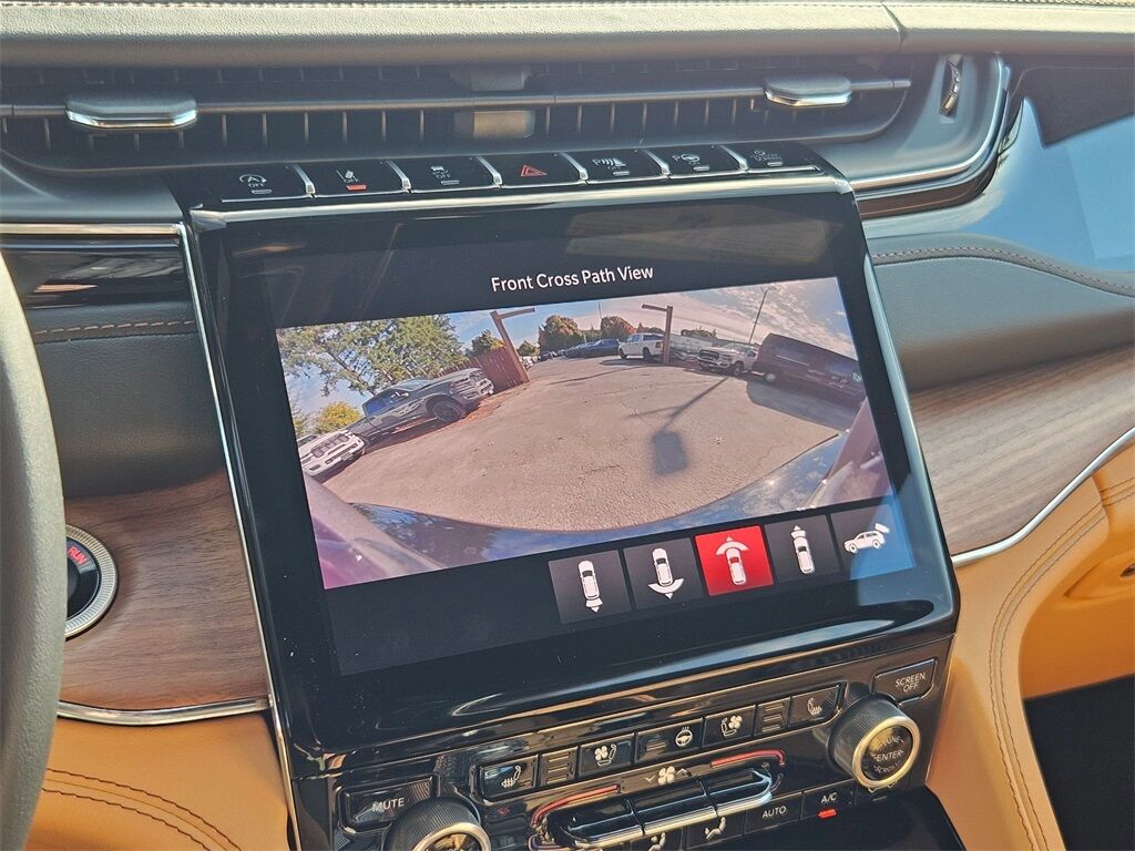 2025 Jeep Grand Cherokee Summit Gresham OR