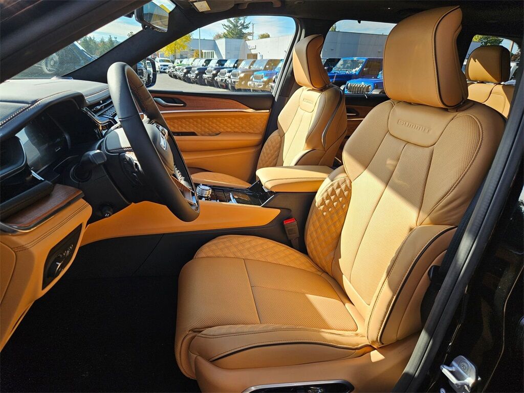 2025 Jeep Grand Cherokee Summit Gresham OR