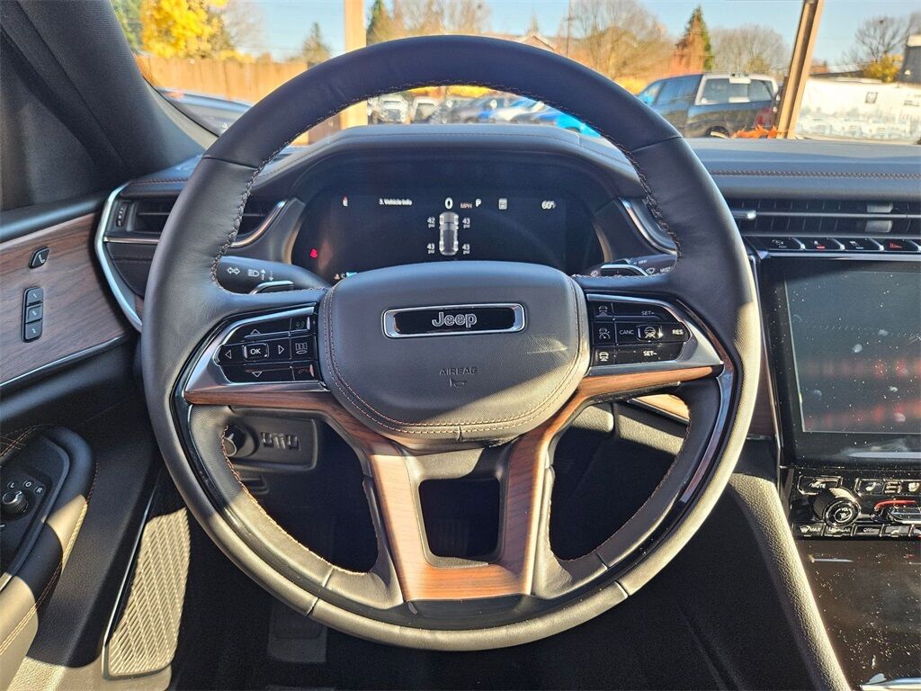 2025 Jeep Grand Cherokee Summit Gresham OR