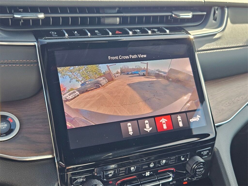 2025 Jeep Grand Cherokee Summit Gresham OR