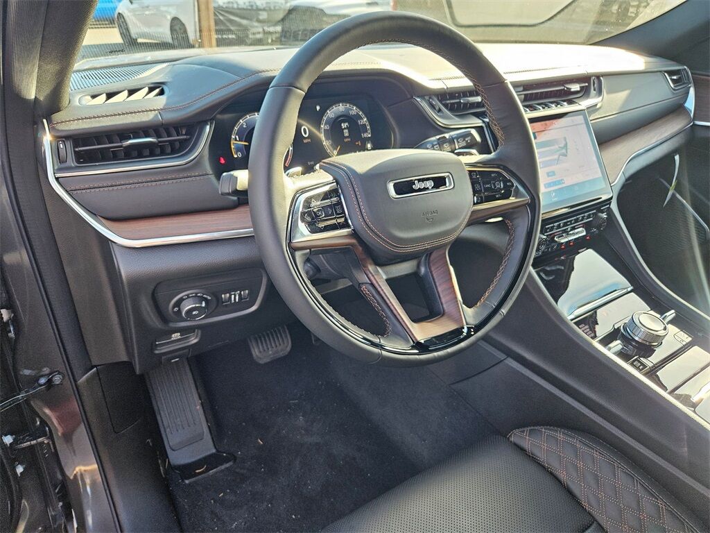 2025 Jeep Grand Cherokee Summit Gresham OR