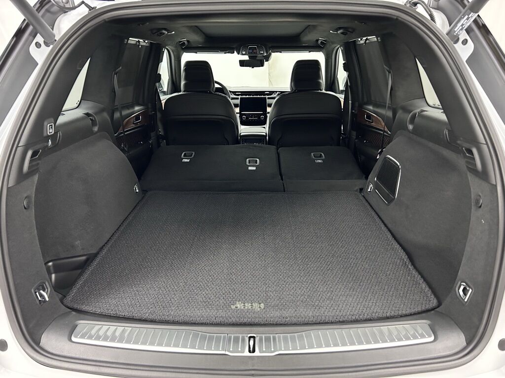 2025 Jeep Grand Cherokee Summit Portland OR