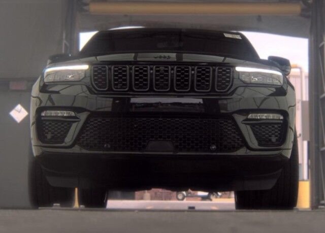 2025 Jeep Grand Cherokee Summit Reserve