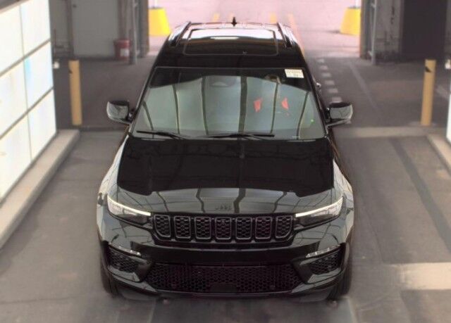2025 Jeep Grand Cherokee Summit Reserve