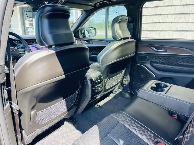 2025 Jeep Grand Cherokee Summit Reserve Marshfield MA