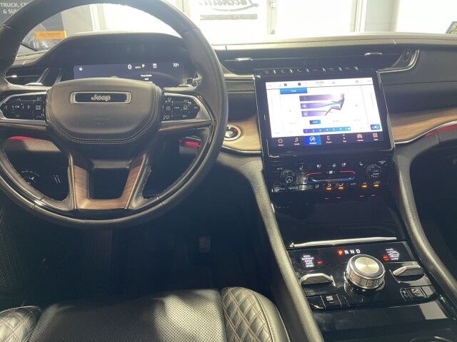 2025 Jeep Grand Cherokee Summit Reserve Marshfield MA