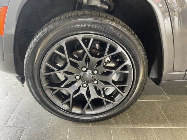 2025 Jeep Grand Cherokee Summit Reserve Marshfield MA