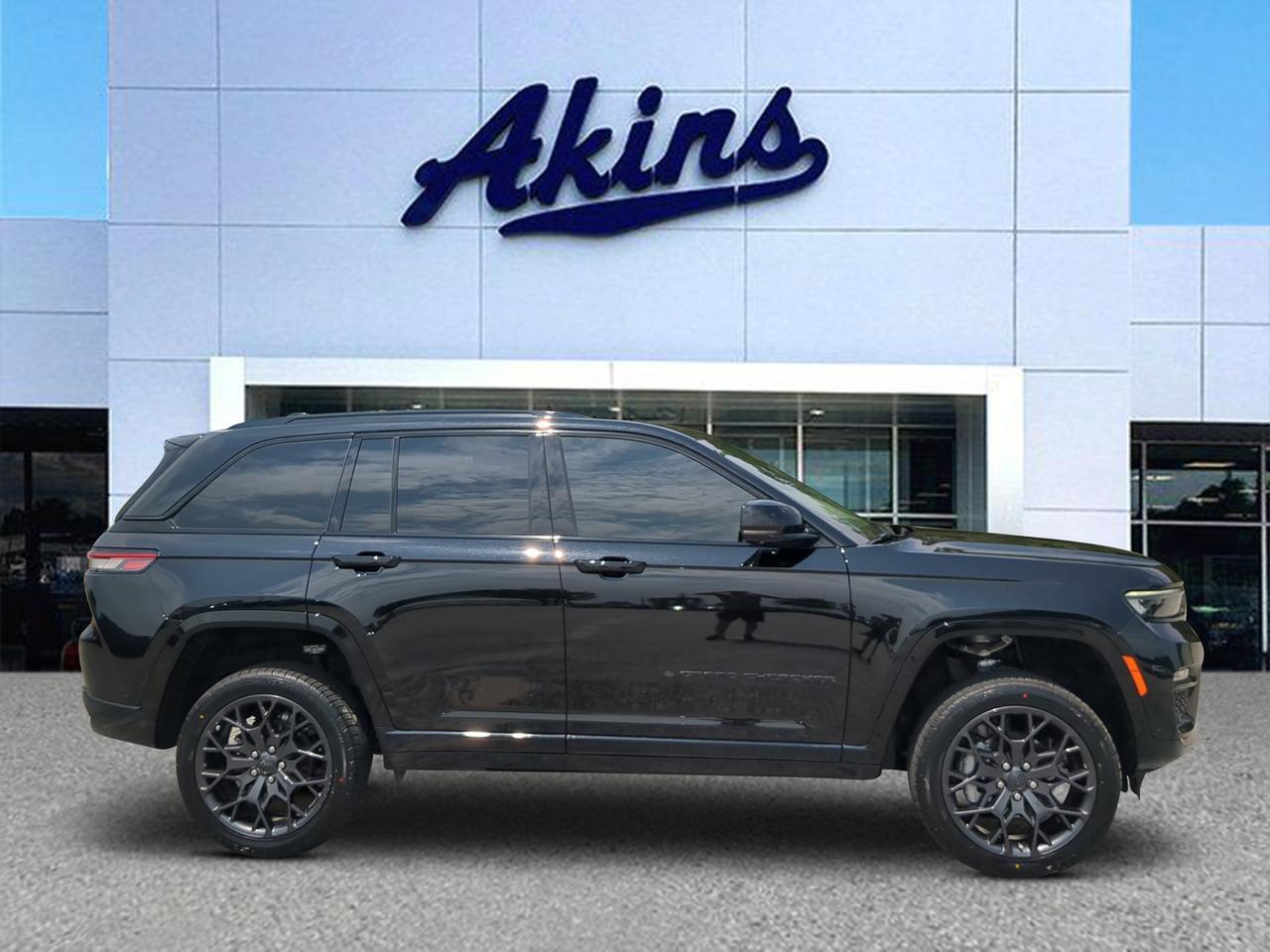 2025 Jeep Grand Cherokee Summit Reserve Appleton WI