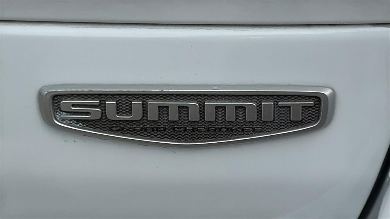 2025 Jeep Grand Cherokee Summit Reserve New Braunfels TX