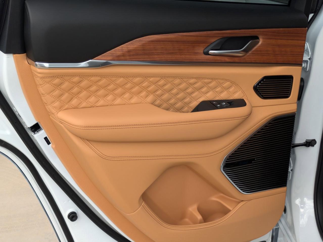 2025 Jeep Grand Cherokee Summit Reserve Castroville TX